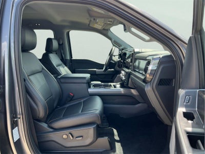 2026 Ford Super Duty F-350 Drw LARIAT