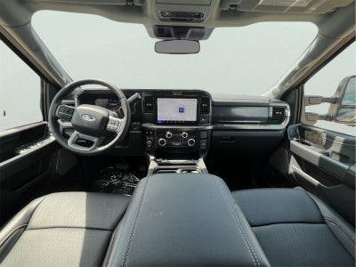 2026 Ford Super Duty F-350 Drw LARIAT