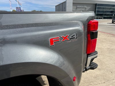 2026 Ford F-350SD Lariat DRW