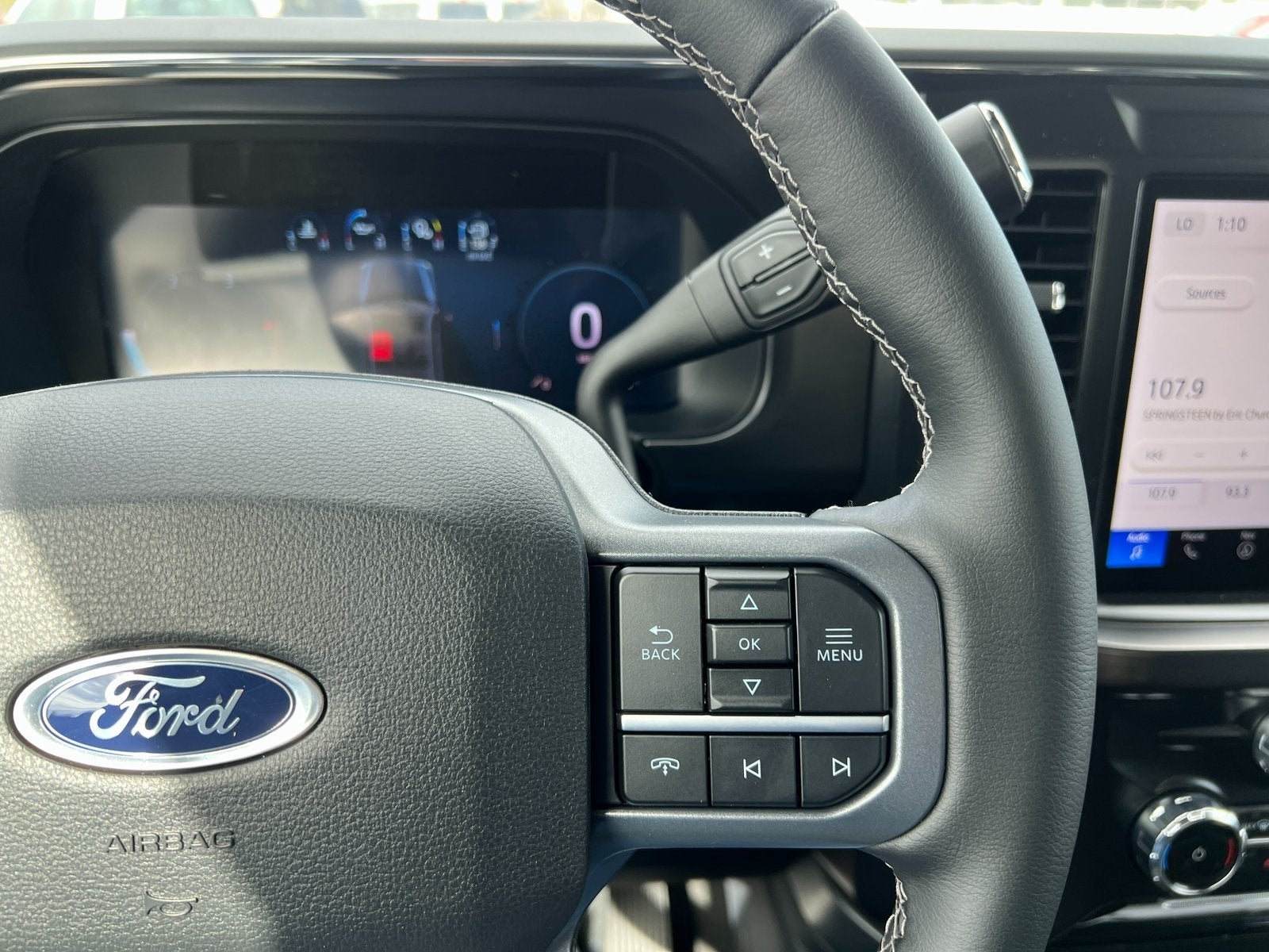 2026 Ford F-350SD Lariat DRW