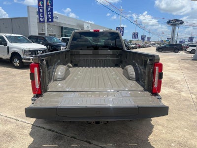2026 Ford Super Duty F-350 DRW Lariat