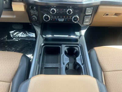 2026 Ford Super Duty F-350 DRW Lariat