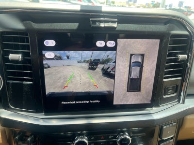 2026 Ford Super Duty F-350 DRW Lariat