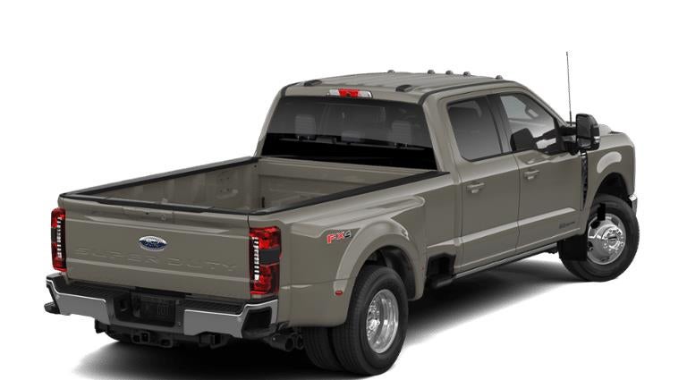 2026 Ford Super Duty F-350 DRW Lariat