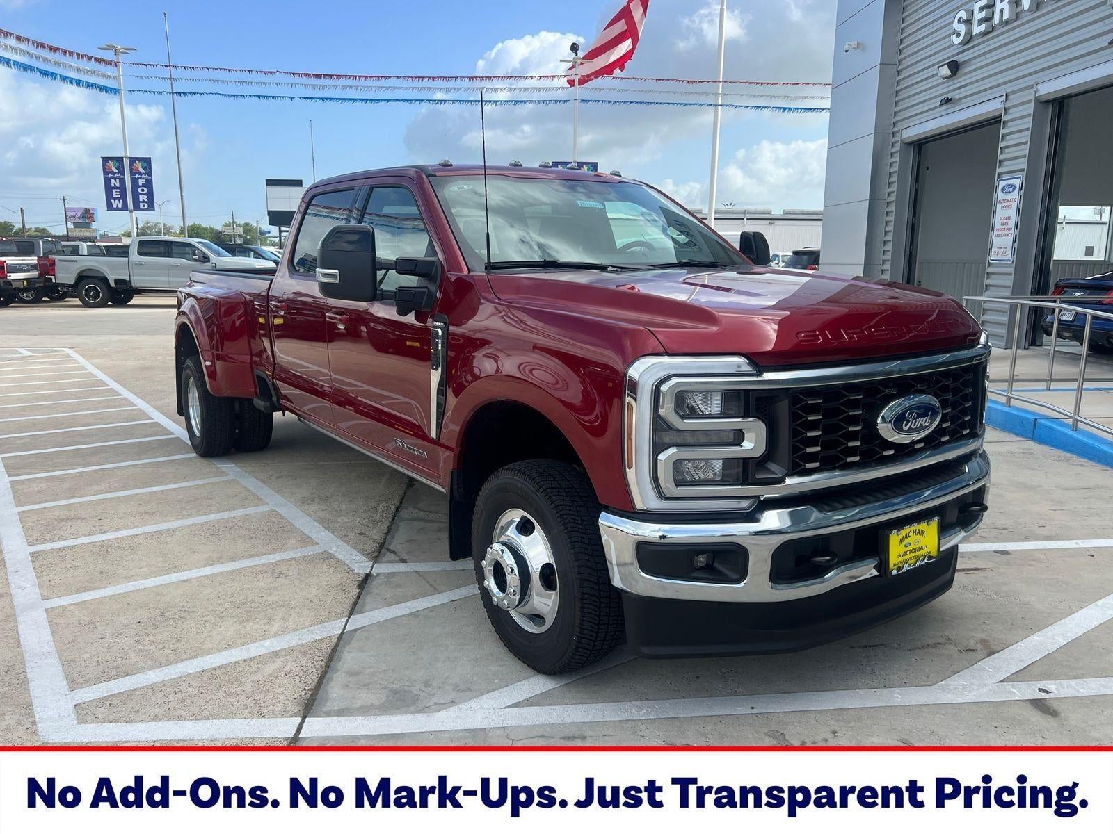 2026 Ford Super Duty F-350 DRW Lariat