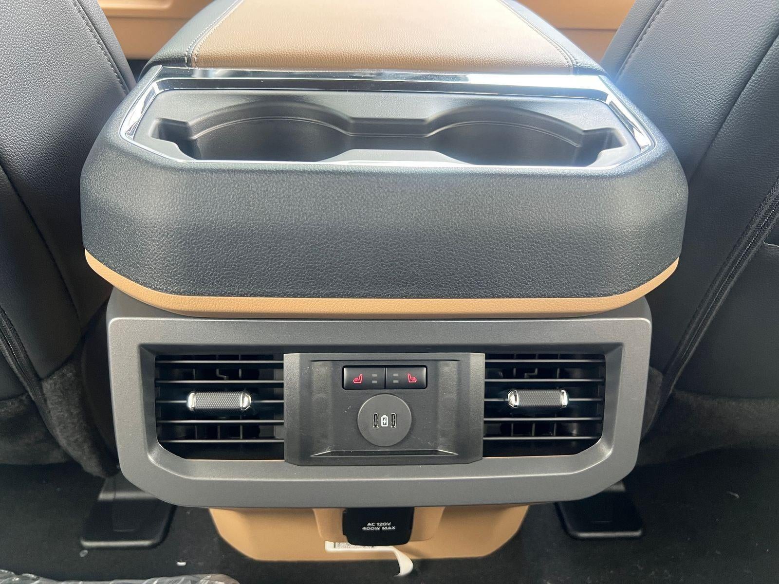 2026 Ford Super Duty F-350 DRW Lariat