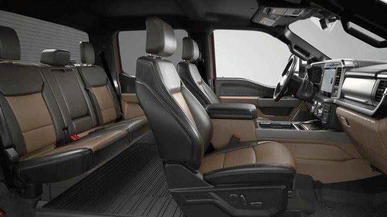 2026 Ford Super Duty F-350 DRW Lariat