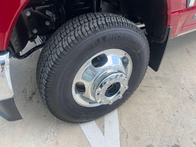 2026 Ford Super Duty F-350 DRW Lariat