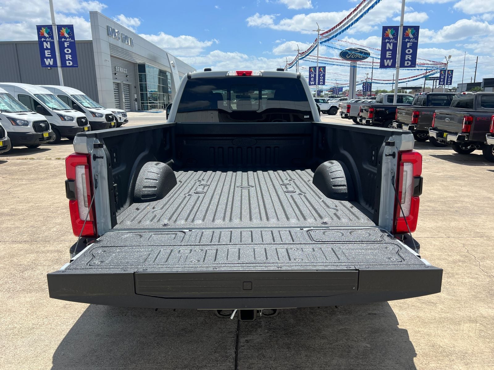 2026 Ford F-450SD Platinum DRW