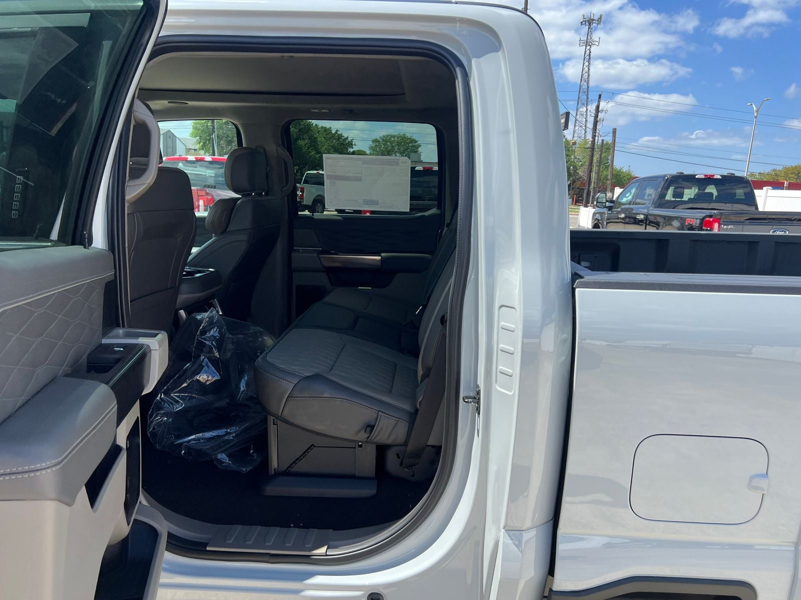 2026 Ford F-450SD Platinum DRW