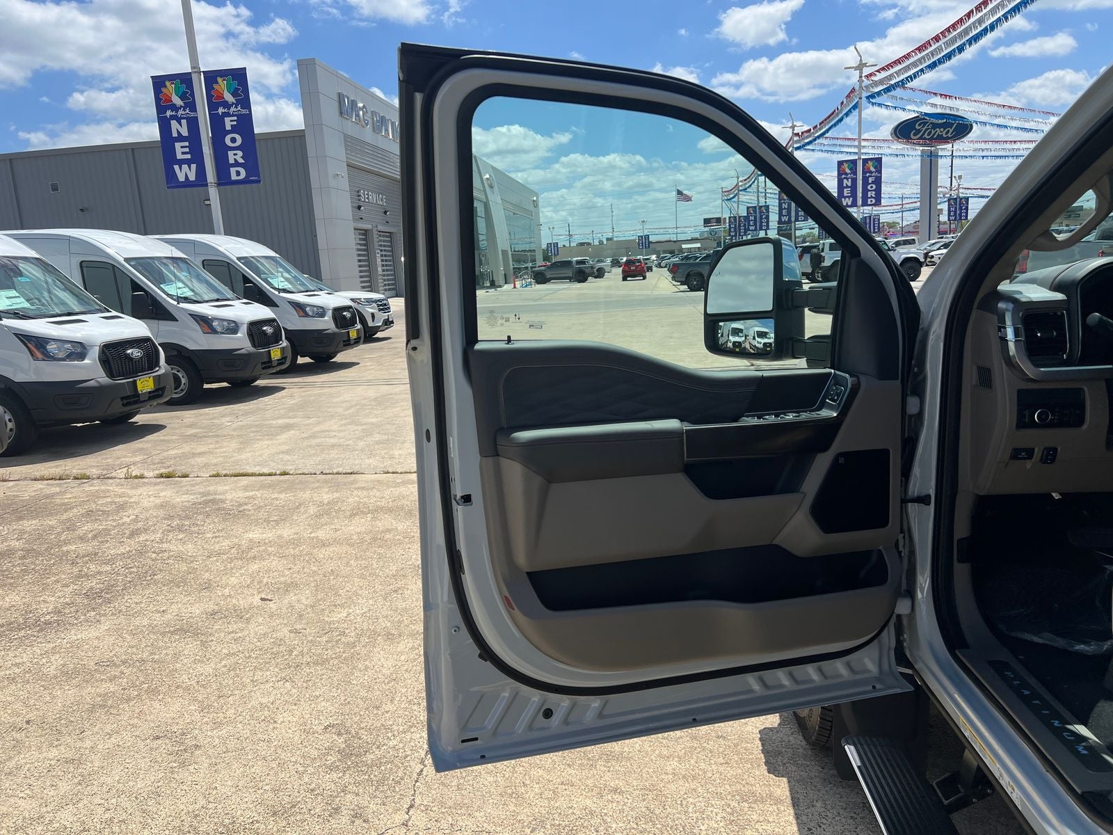 2026 Ford F-450SD Platinum DRW