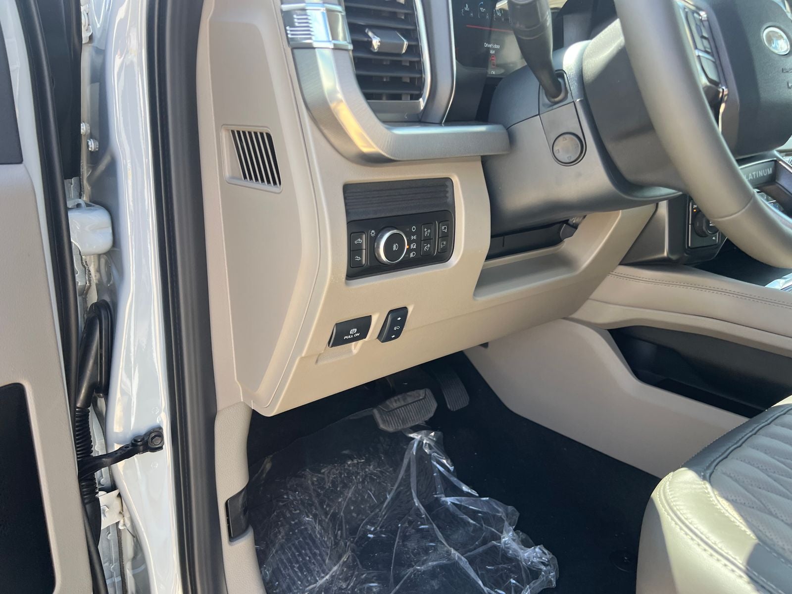 2026 Ford F-450SD Platinum DRW