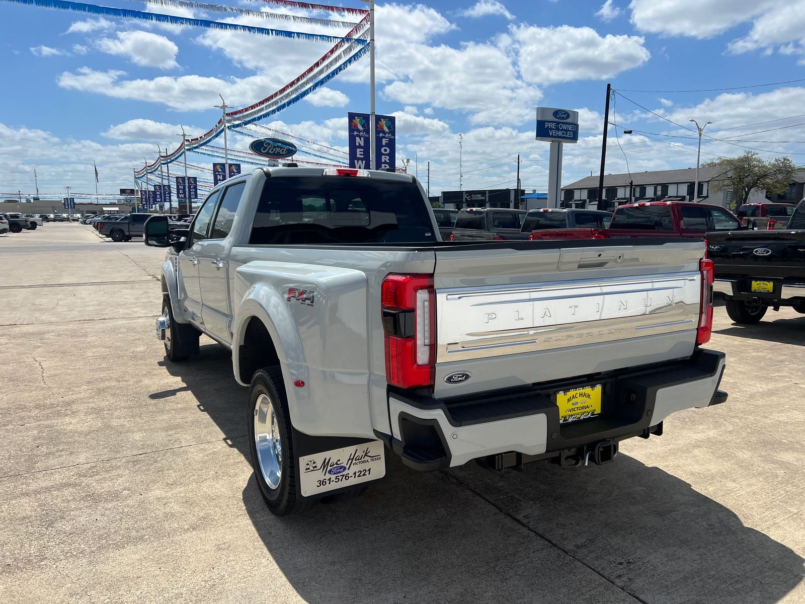 2026 Ford F-450SD Platinum DRW