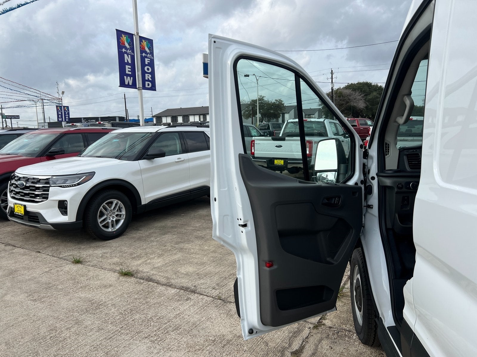 2026 Ford Transit-250 Base