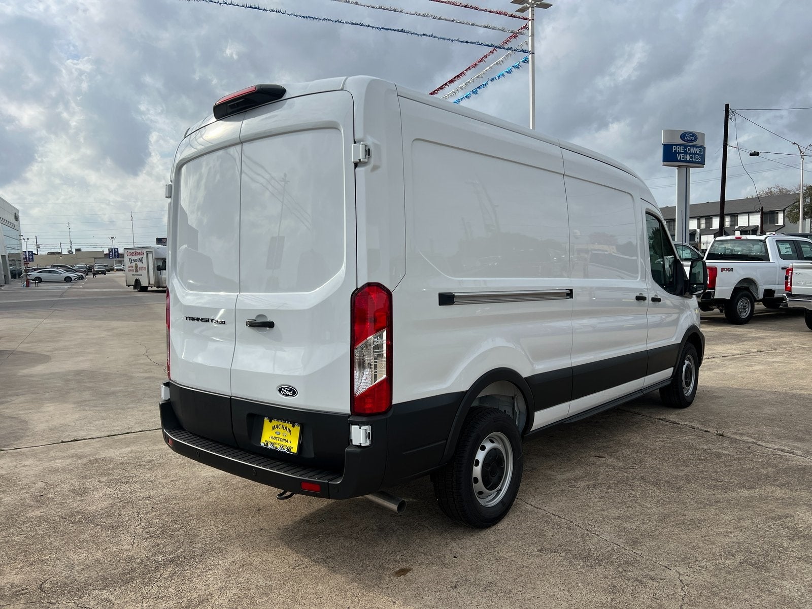 2026 Ford Transit-250 Base