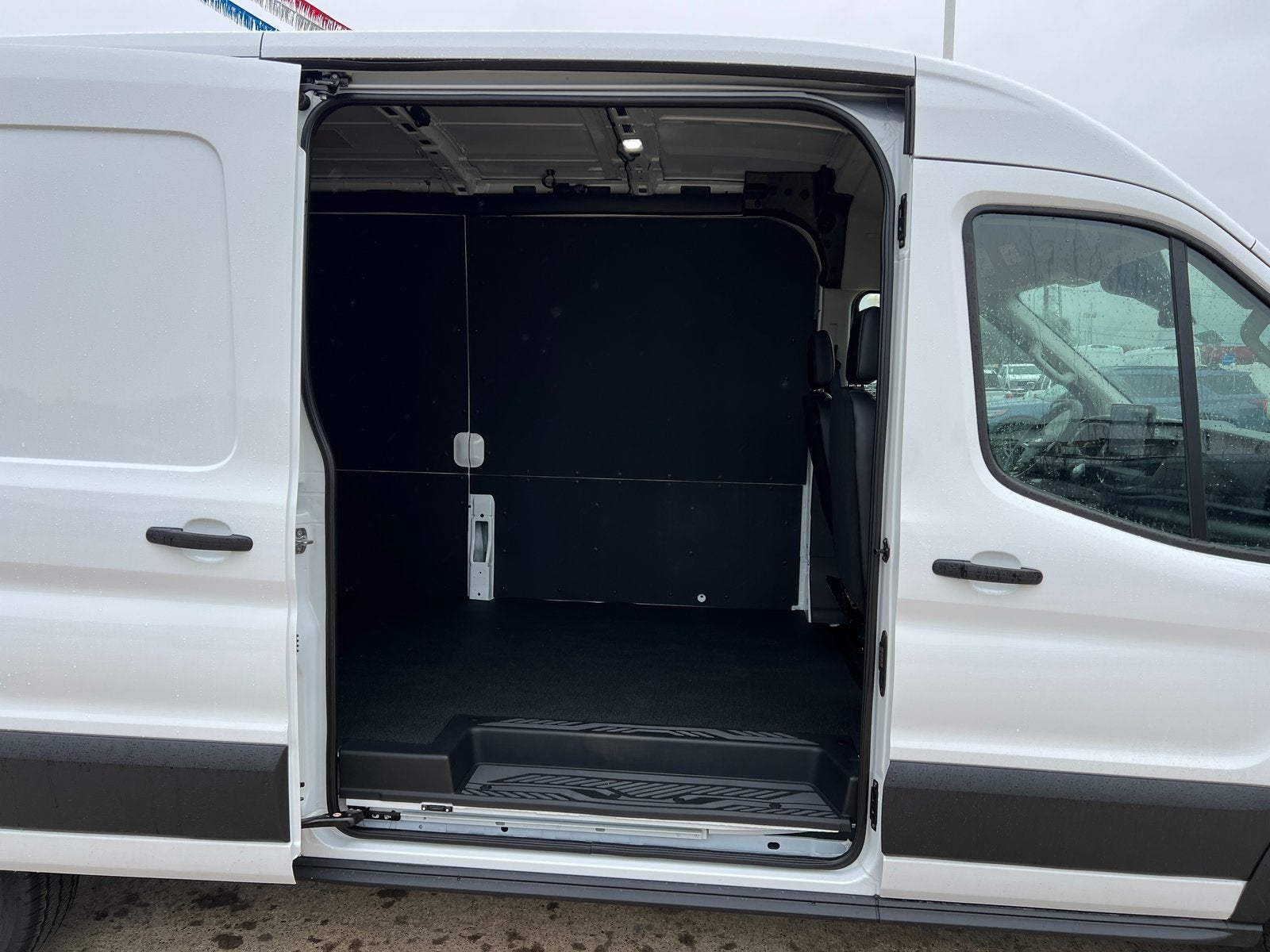 2026 Ford Transit-250 Base