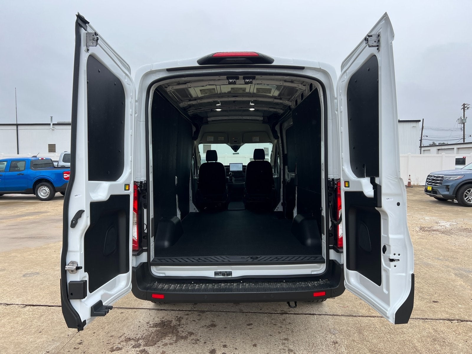 2026 Ford Transit-250 Base