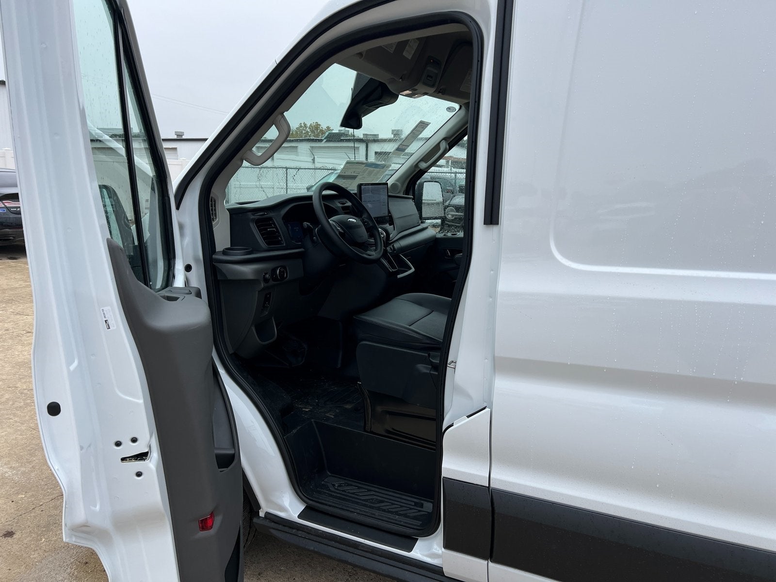 2026 Ford Transit-250 Base