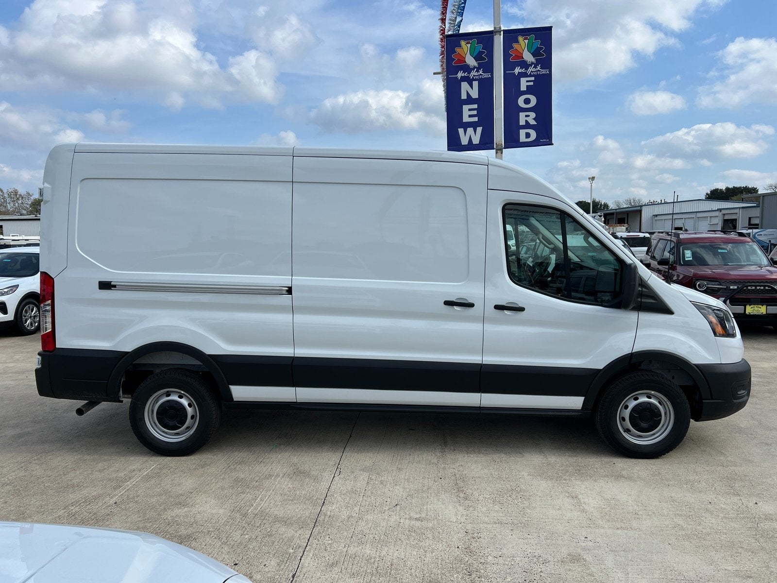 2026 Ford Transit-250 Base