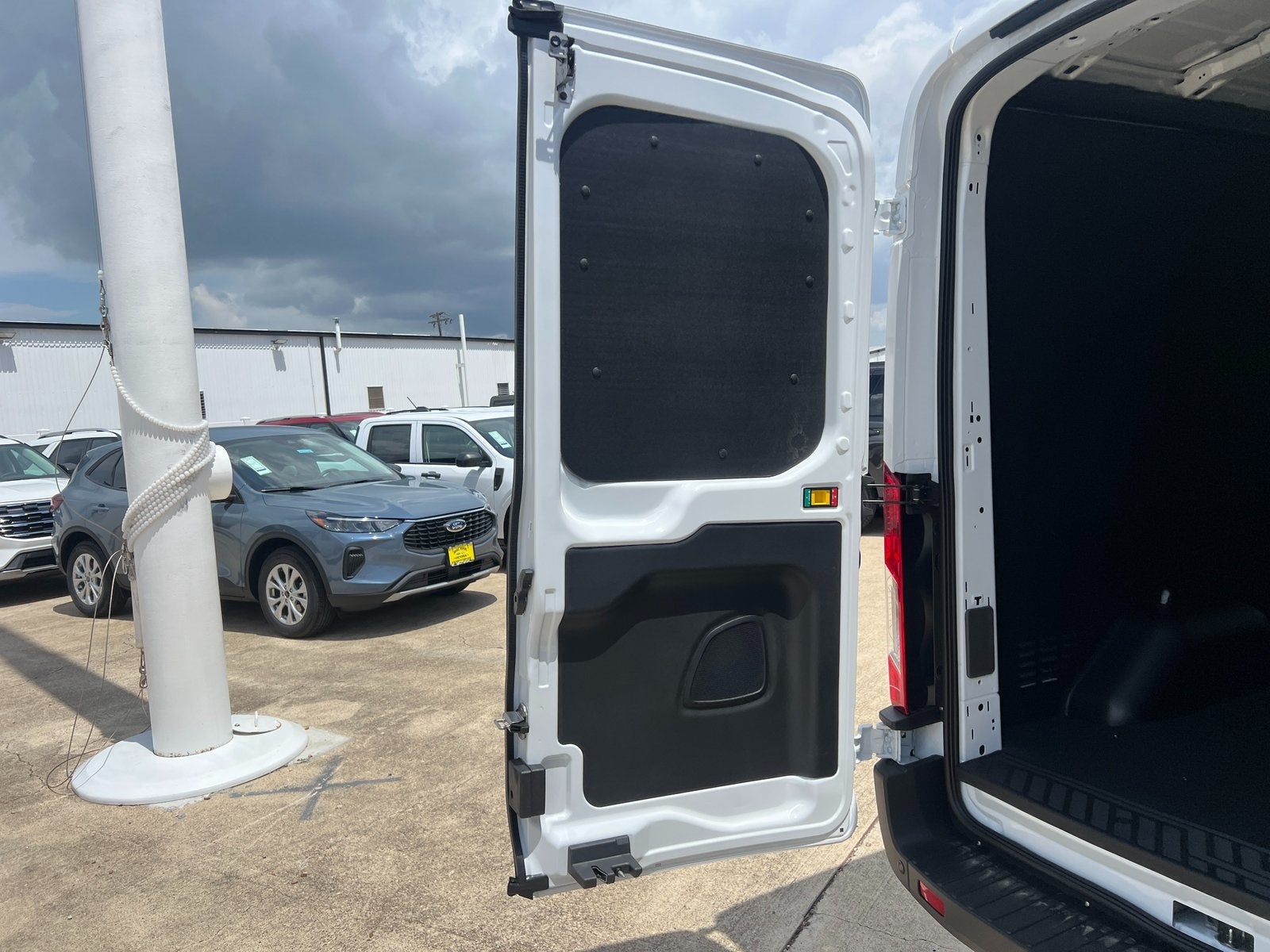 2025 Ford Transit-250 Base