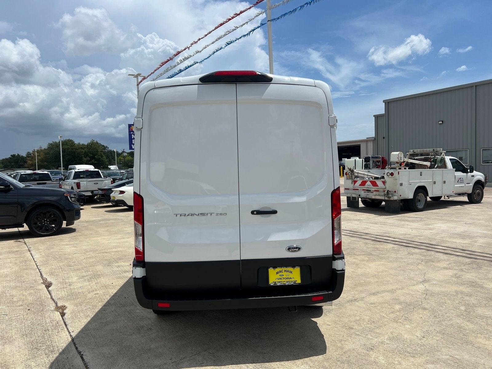 2025 Ford Transit-250 Base