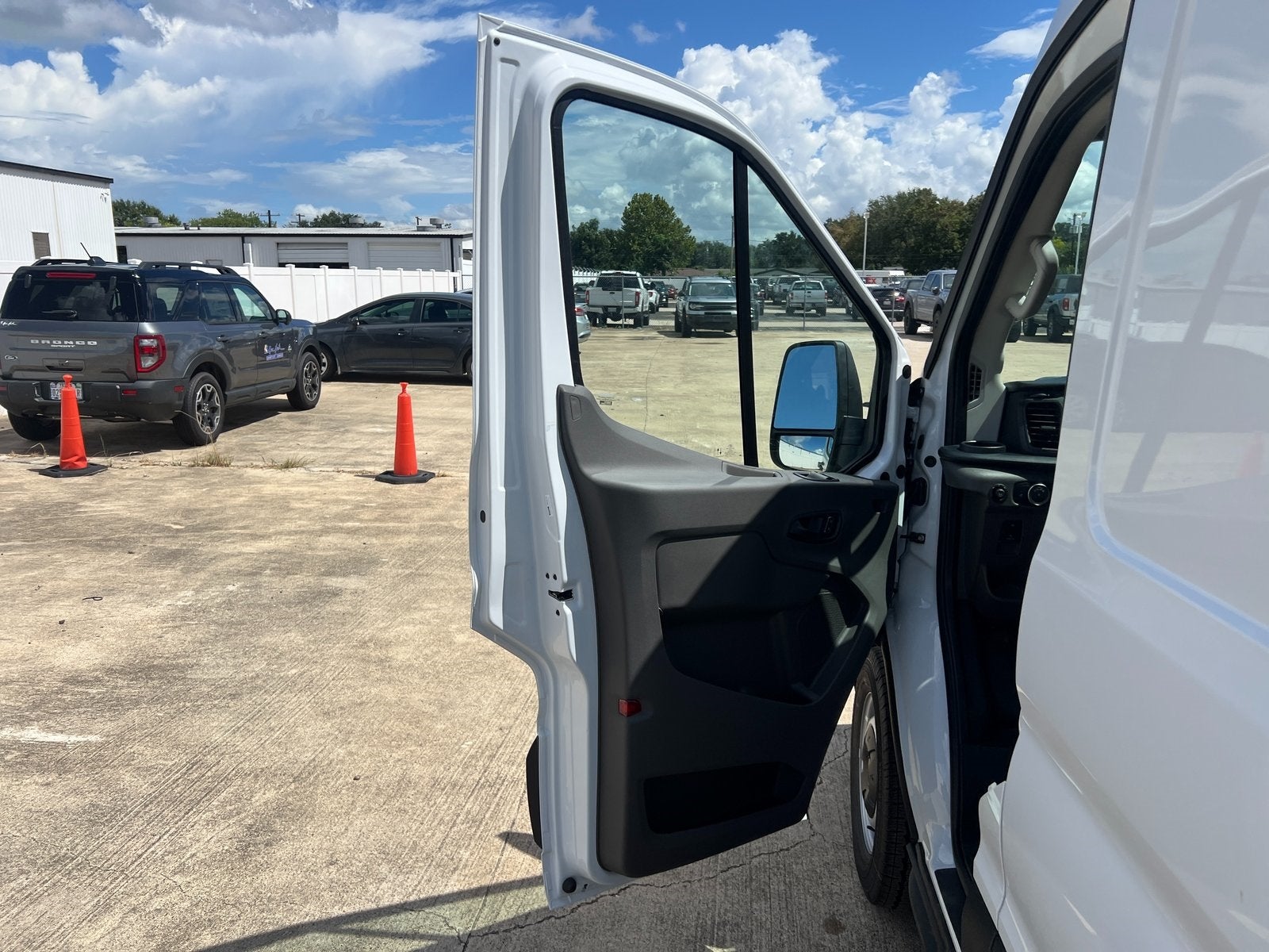 2025 Ford Transit-250 Base