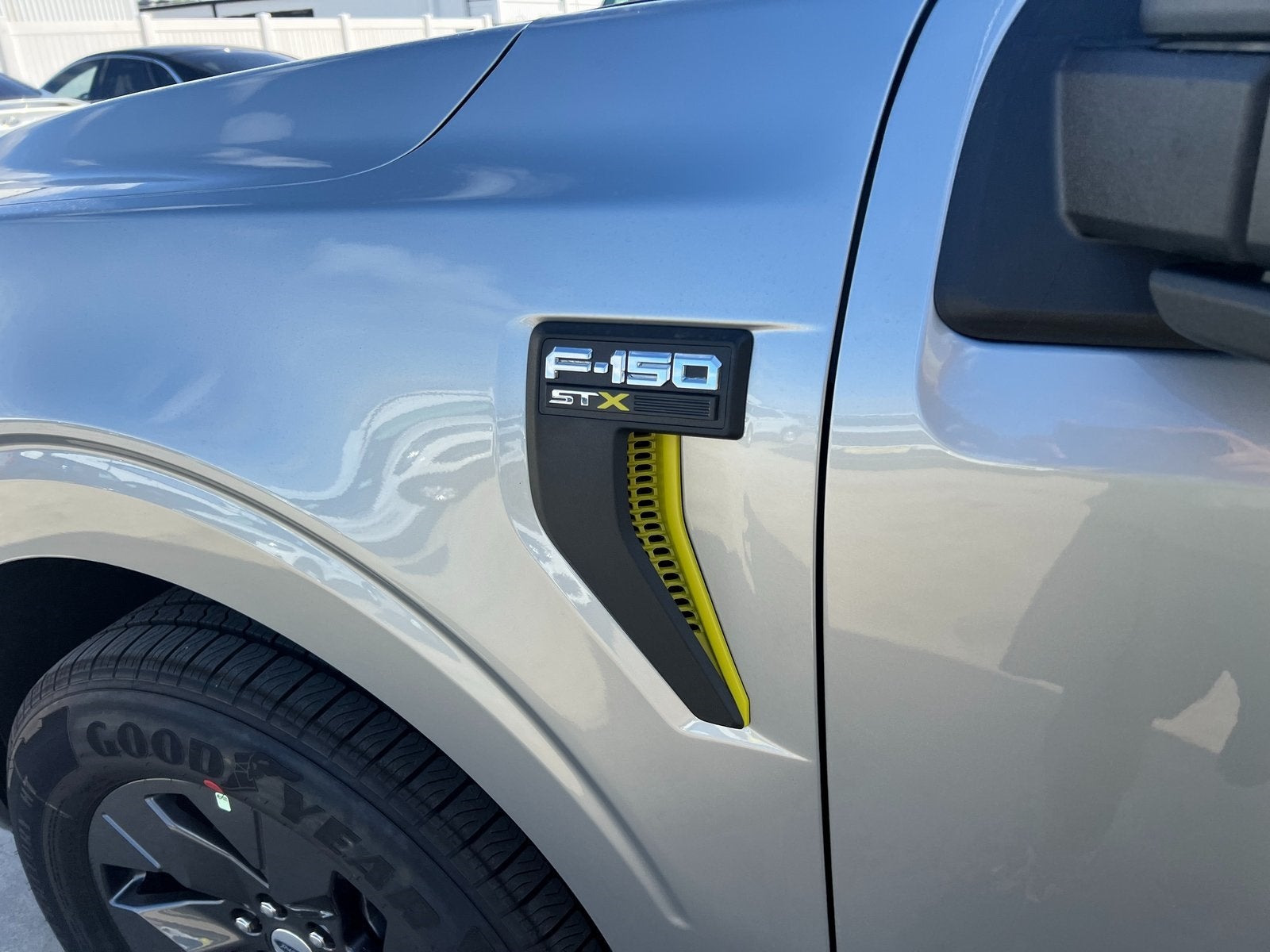 2025 Ford F-150 STX