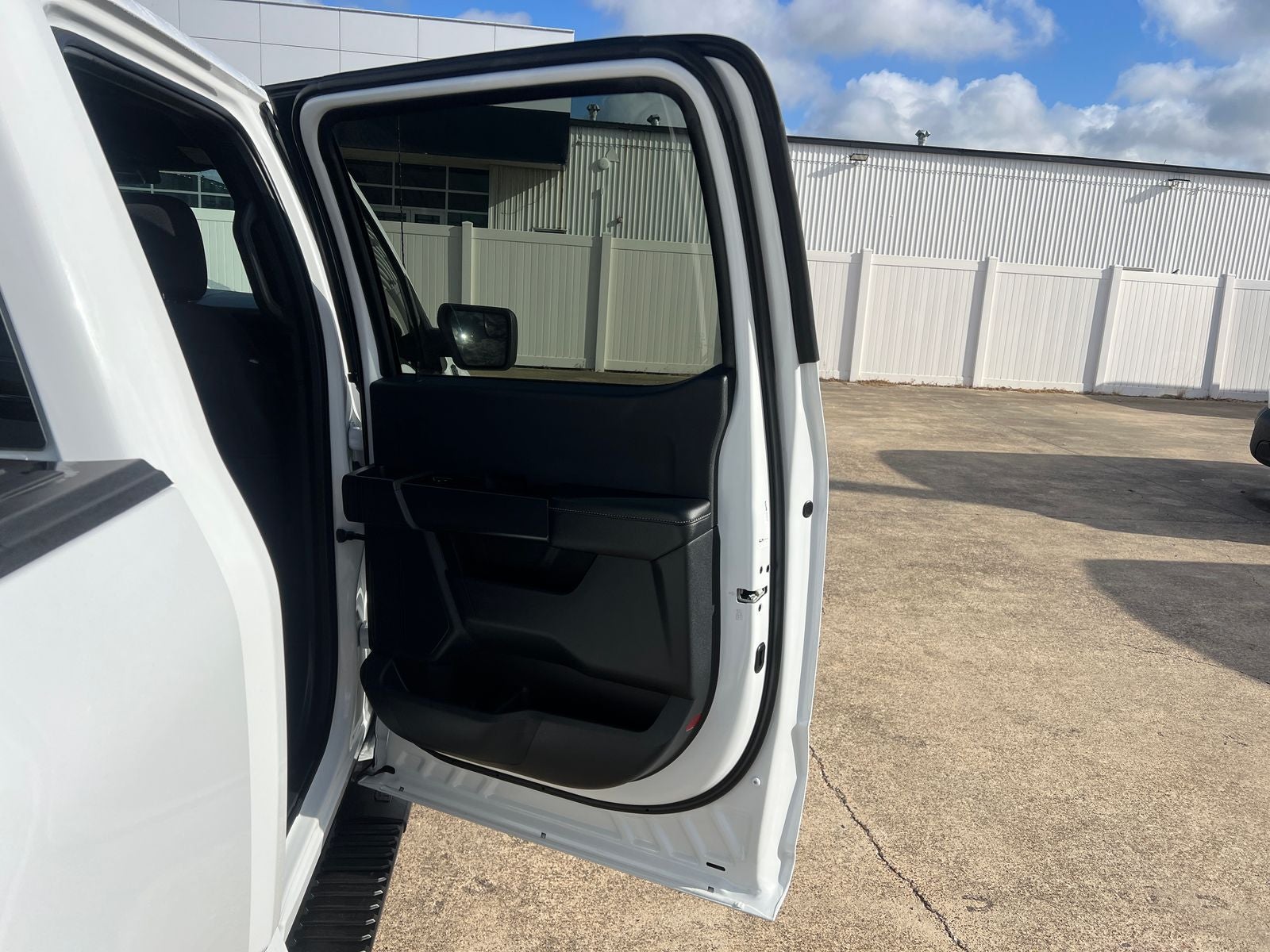 2023 Ford F-150 XL STX