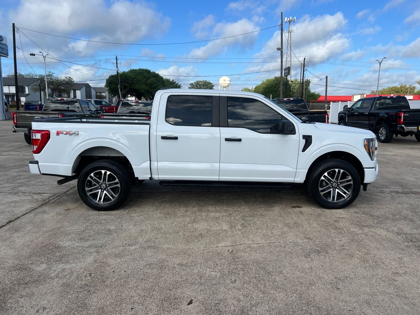 2023 Ford F-150 XL STX