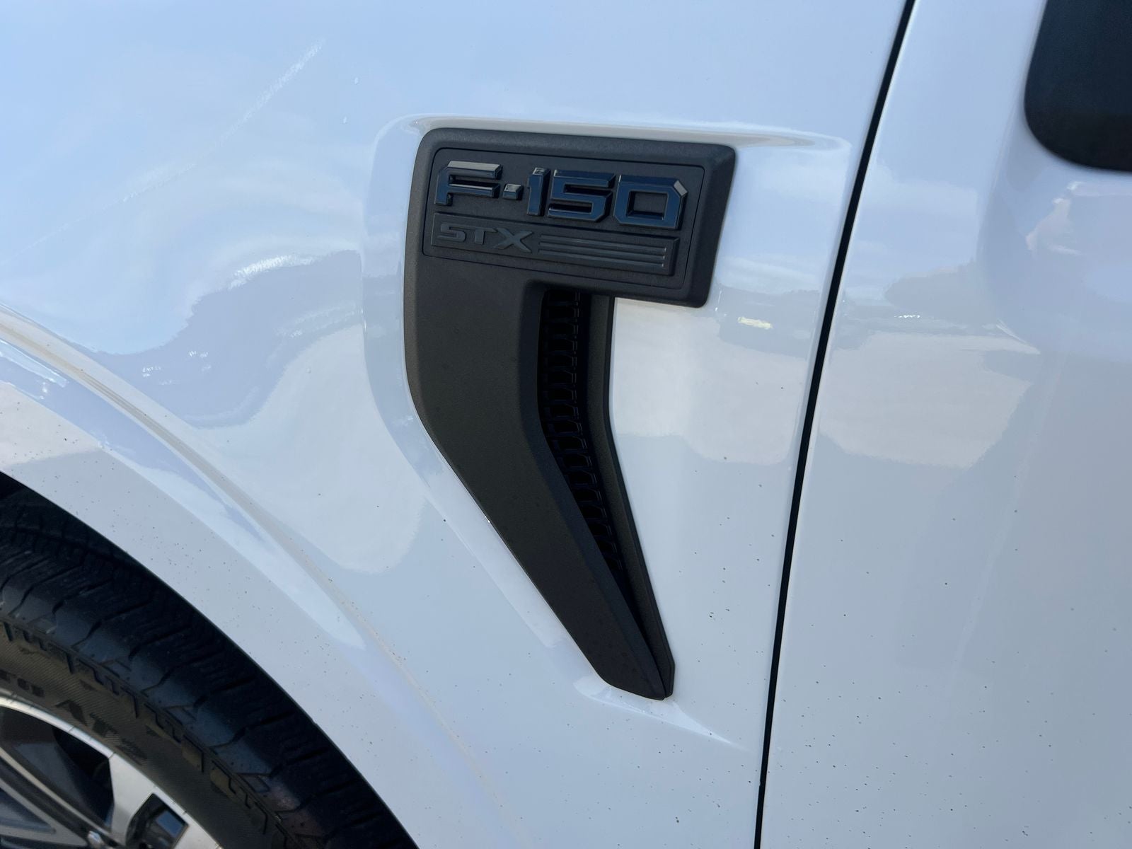 2023 Ford F-150 XL STX