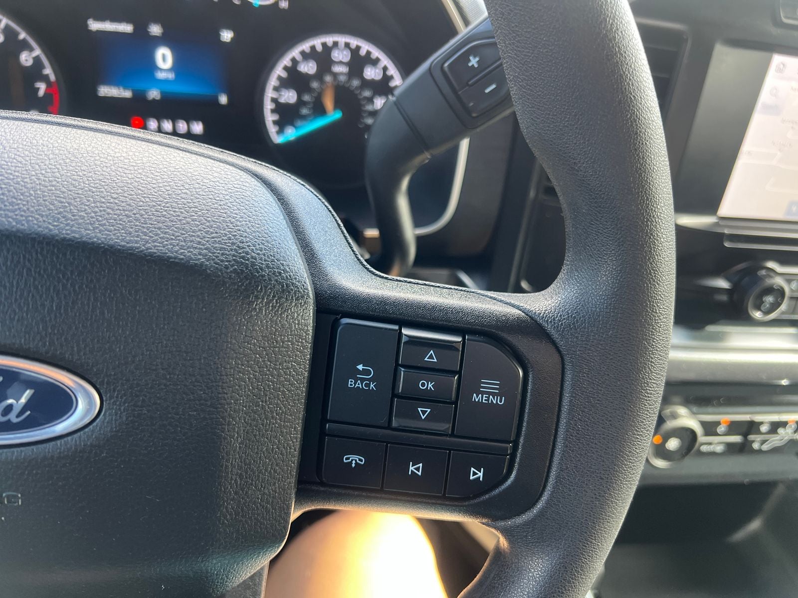 2023 Ford F-150 XL STX