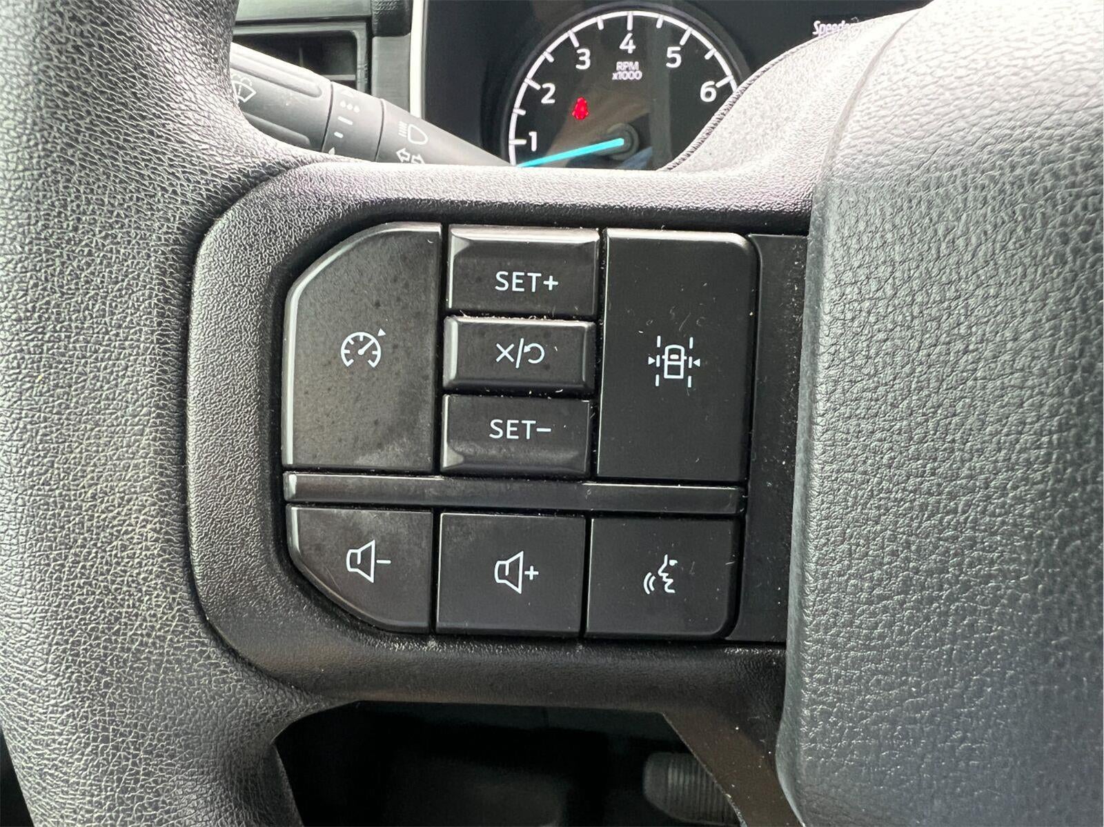 2023 Ford F150 PU XL