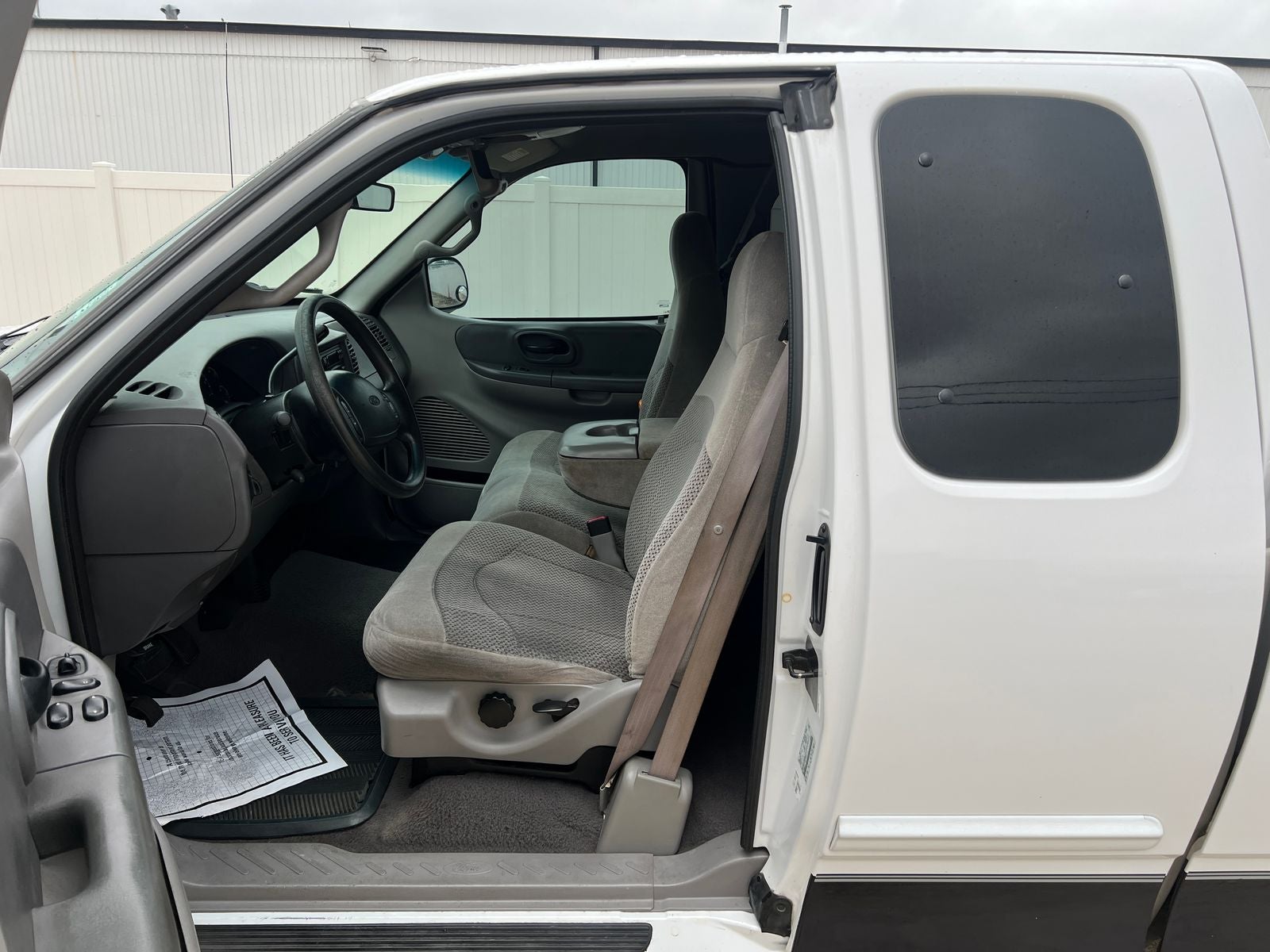 2000 Ford F-150 XLT