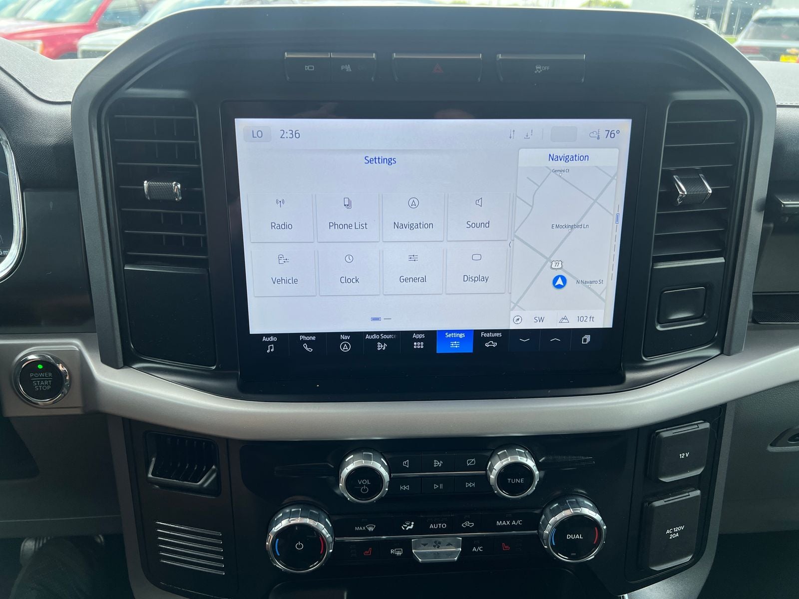 2023 Ford F-150 Lightning XLT