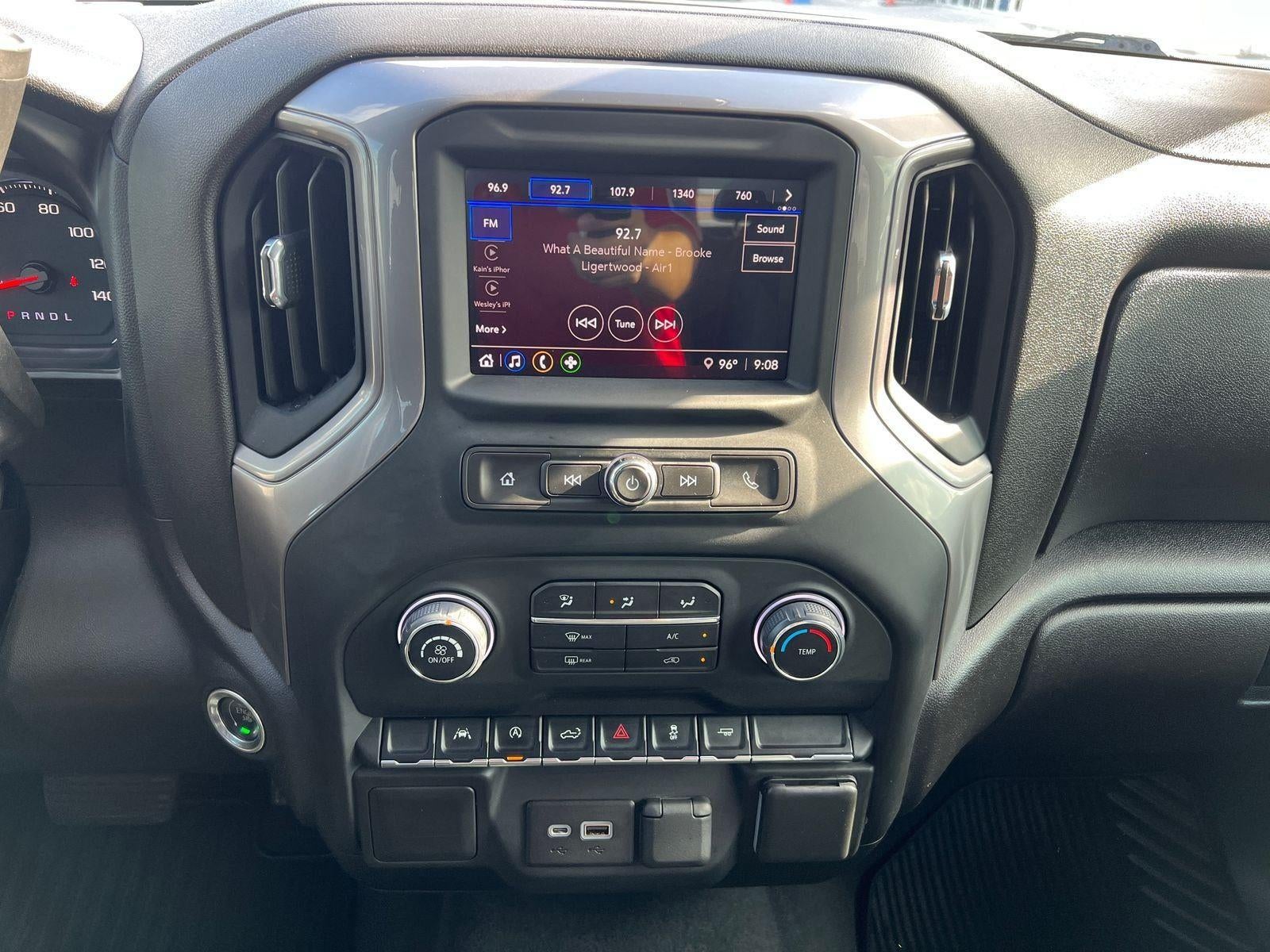 2022 Chevrolet Silverado 1500 Custom