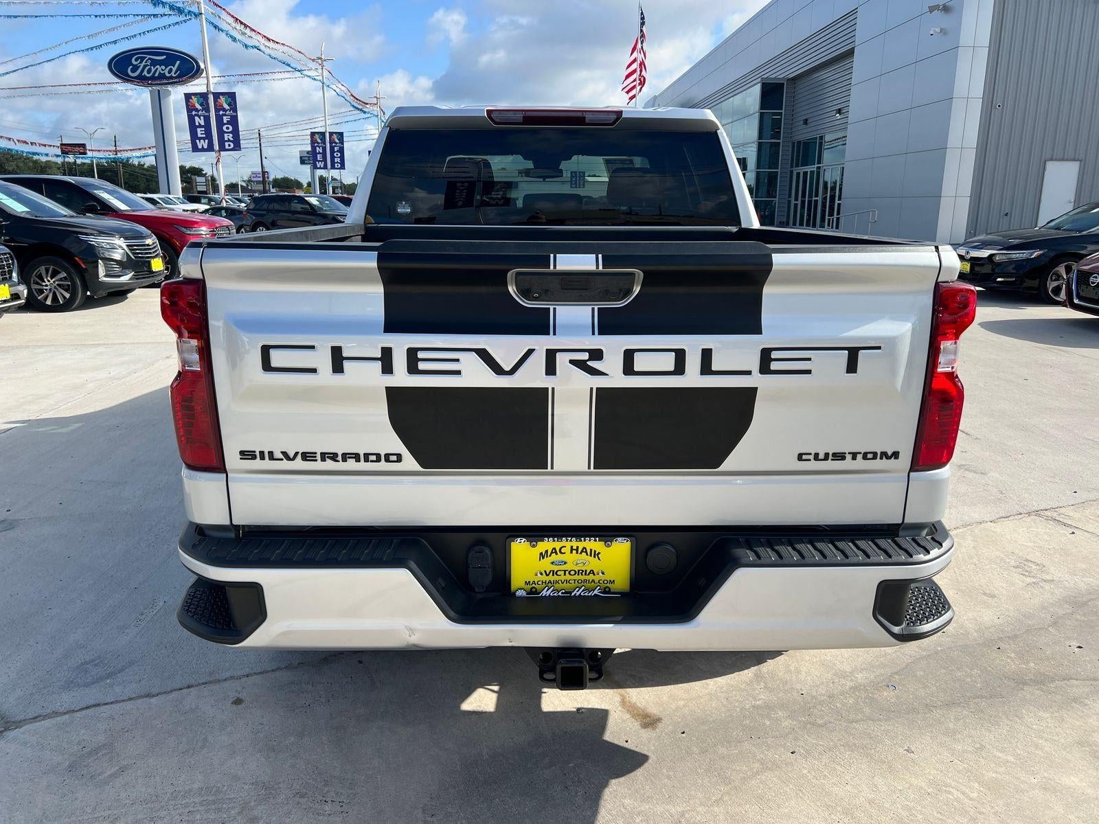 2022 Chevrolet Silverado 1500 Custom
