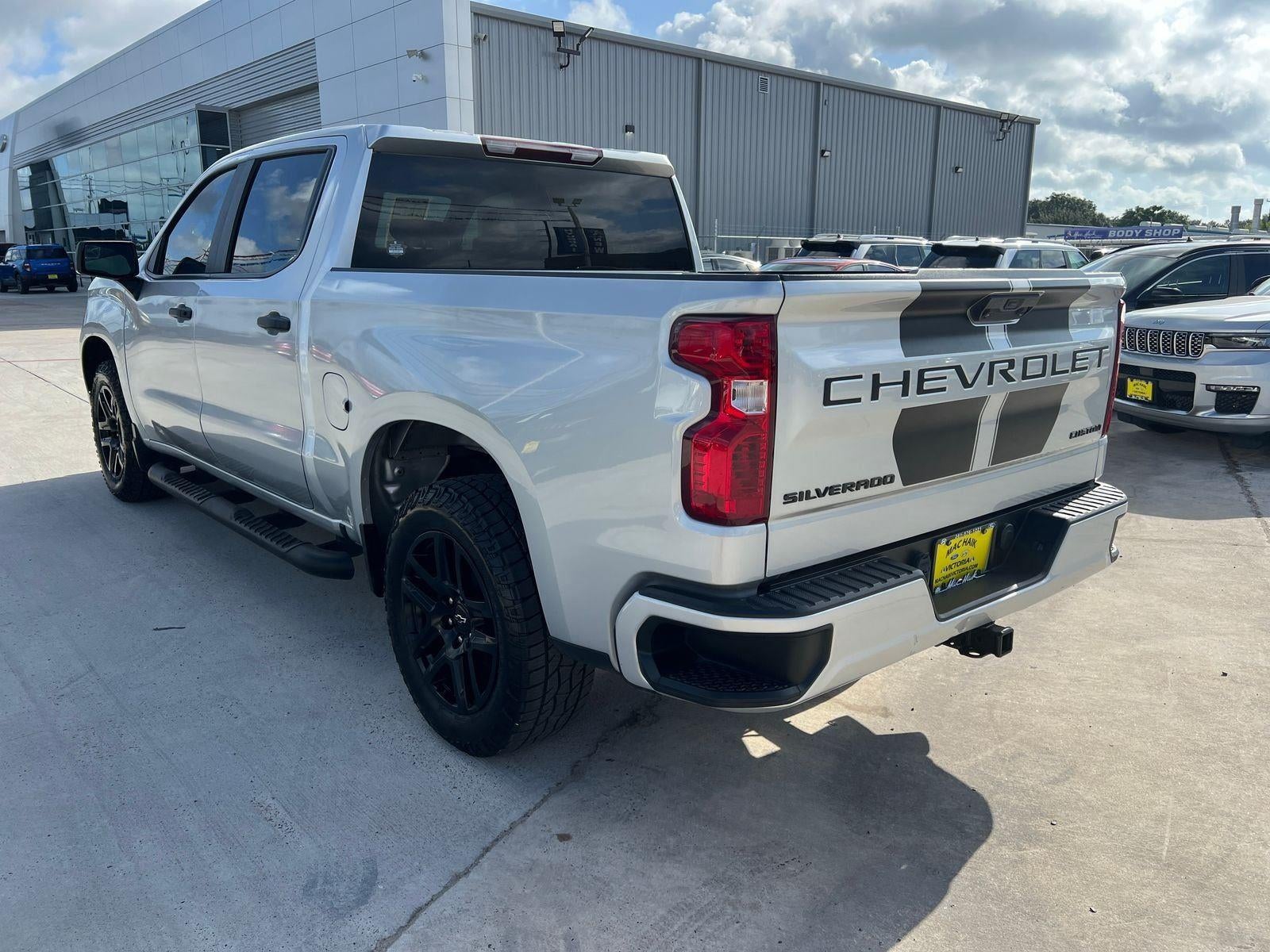 2022 Chevrolet Silverado 1500 Custom