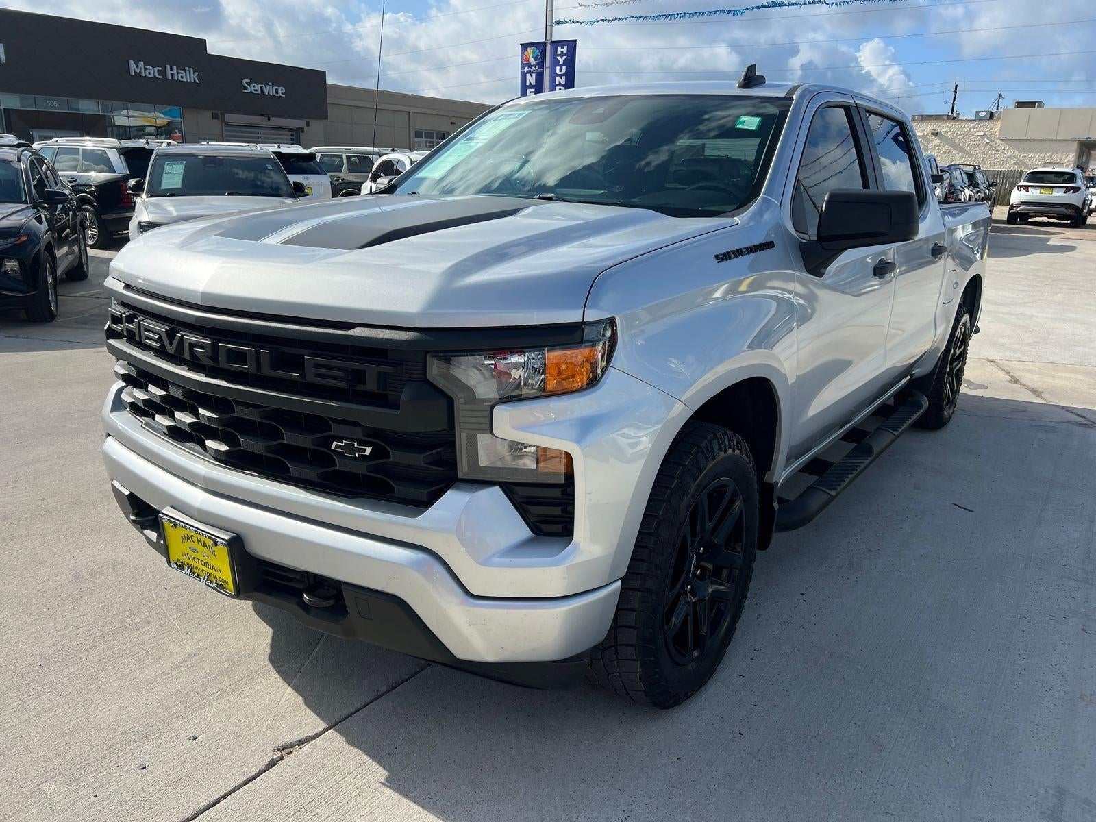 2022 Chevrolet Silverado 1500 Custom