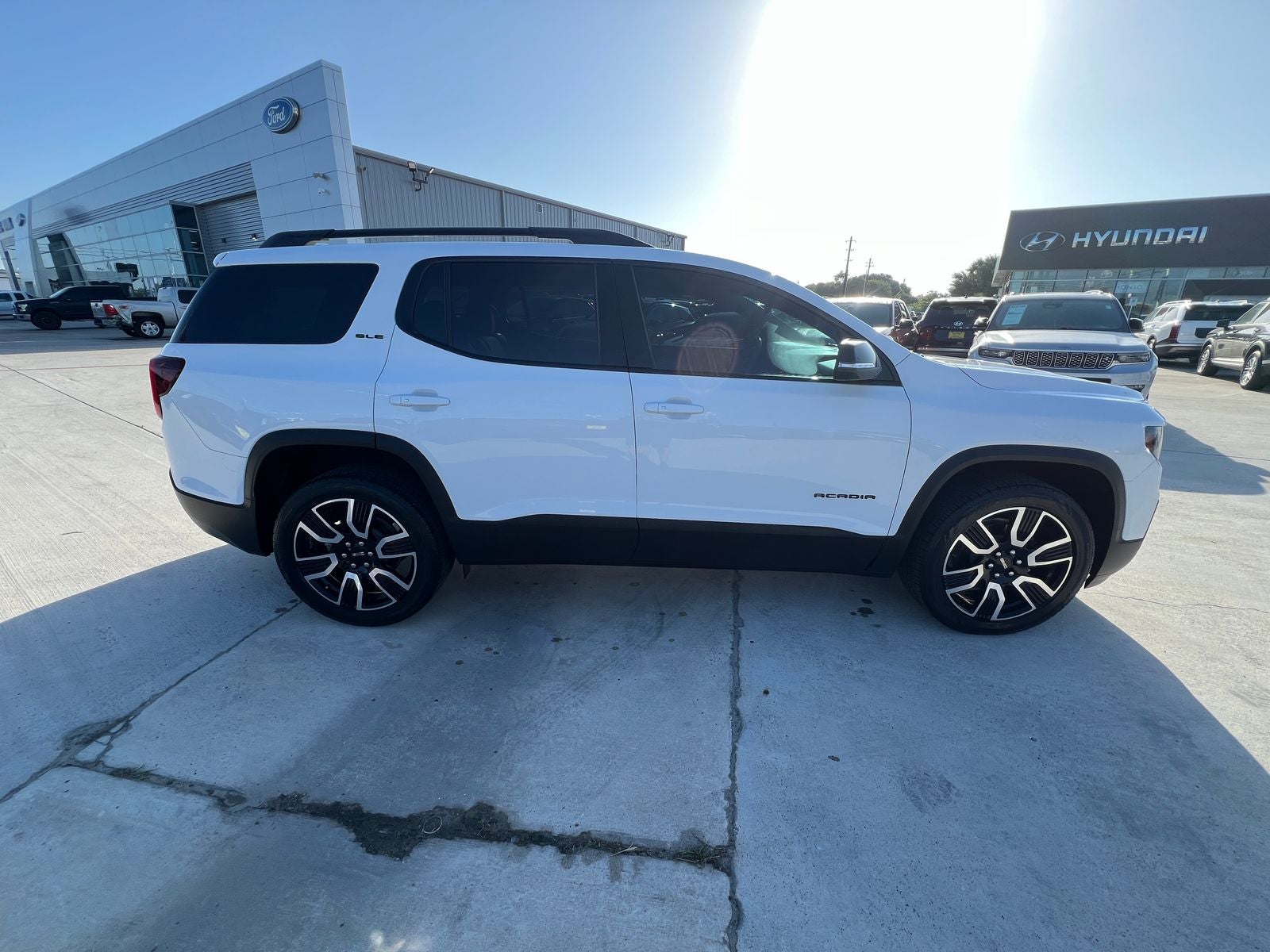 2021 GMC Acadia SLE