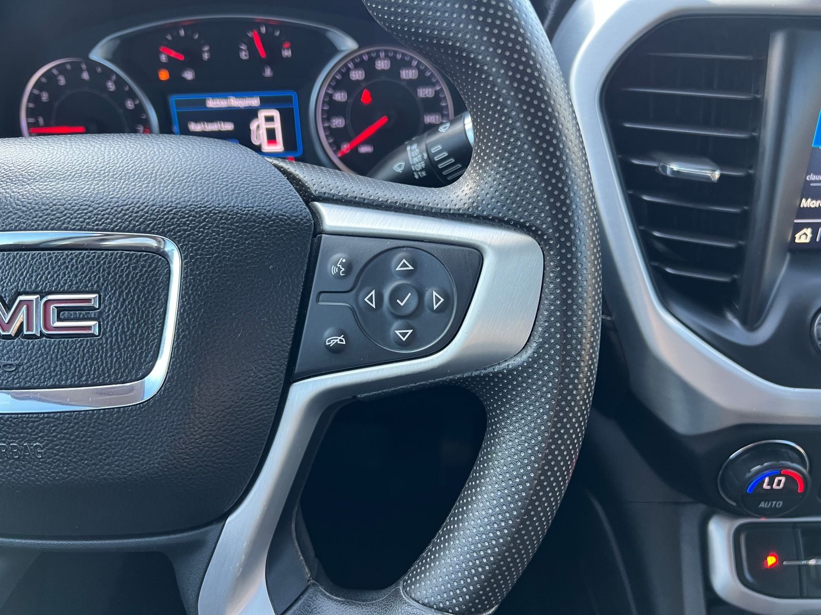 2021 GMC Acadia SLE