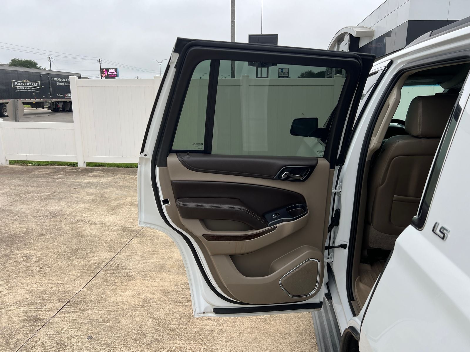 2015 Chevrolet Tahoe LS