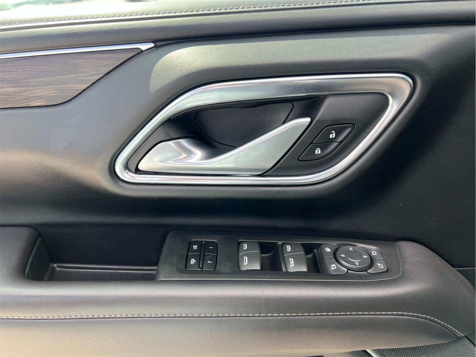 2022 Chevrolet Suburban LT