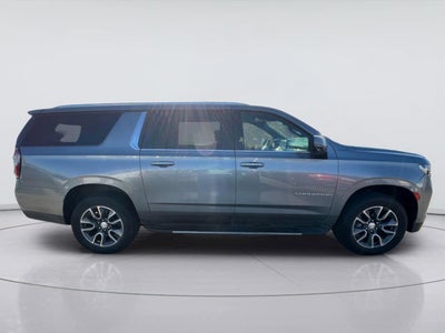 2022 Chevrolet Suburban LT