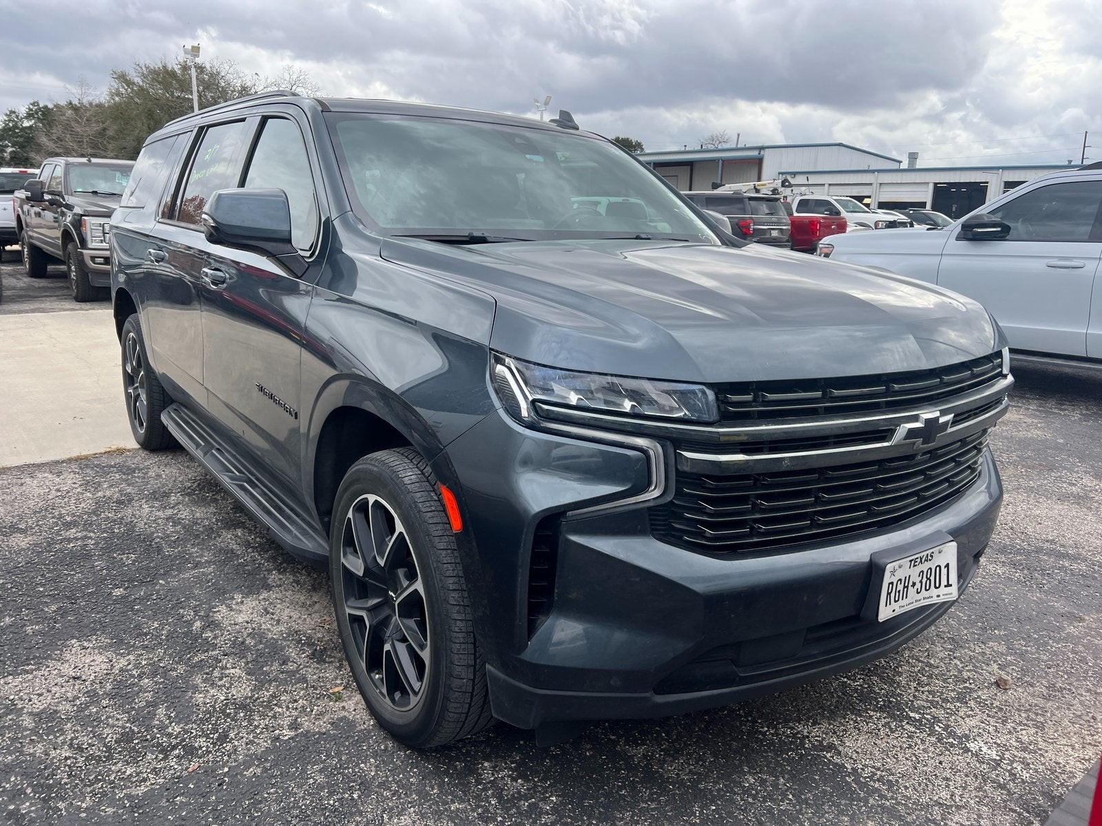 2021 Chevrolet Suburban RST