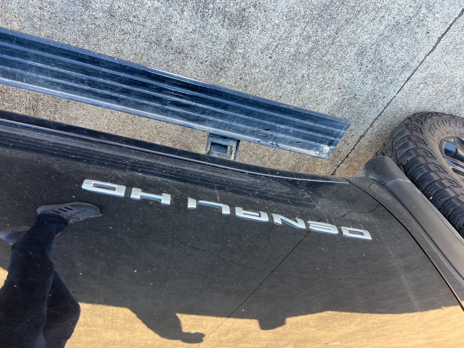 2023 GMC Sierra 2500HD Denali