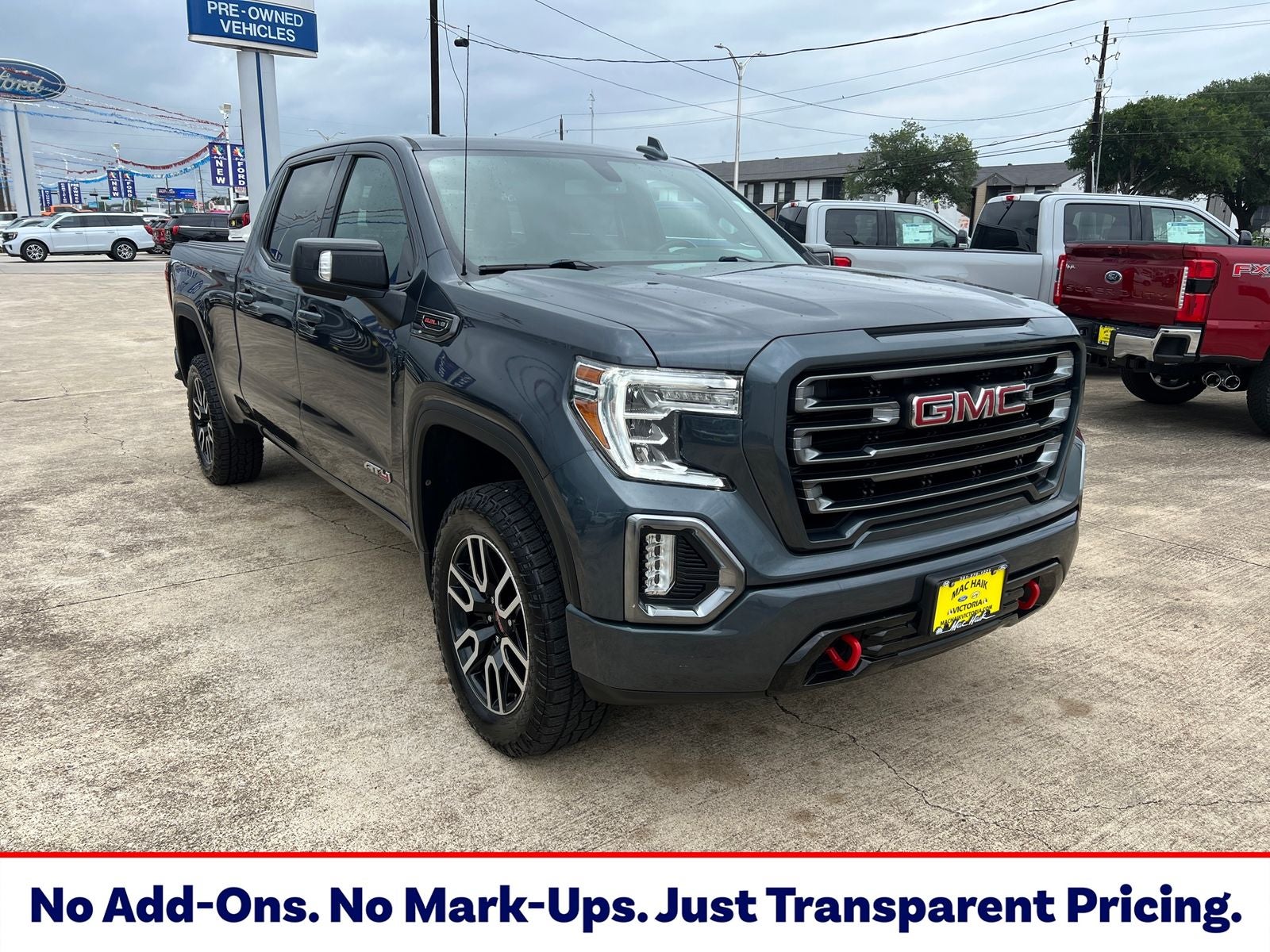 2021 GMC Sierra 4WD Crew Cab Standard Box AT4's photo