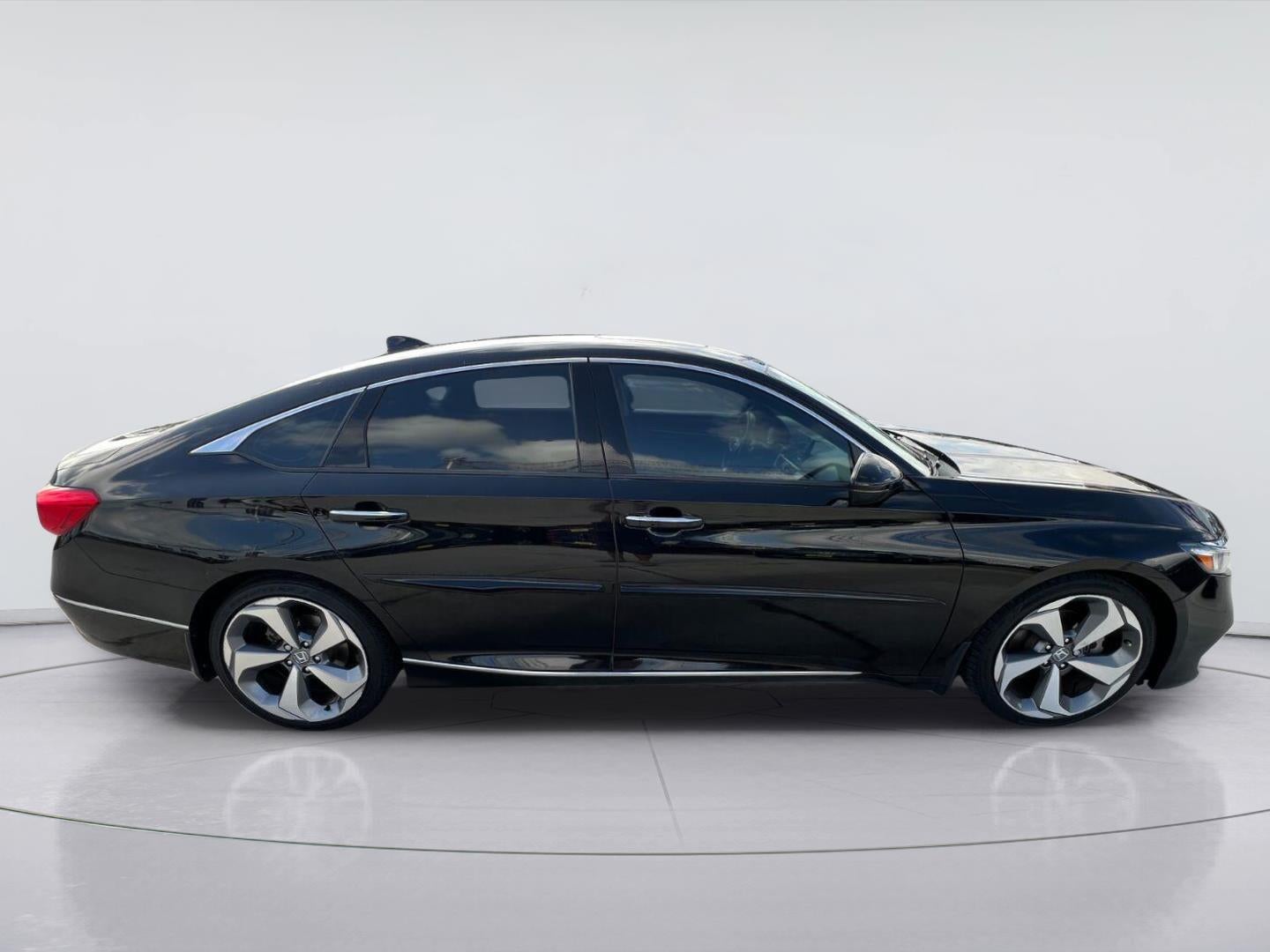 2018 Honda Accord Sedan Touring 1.5T