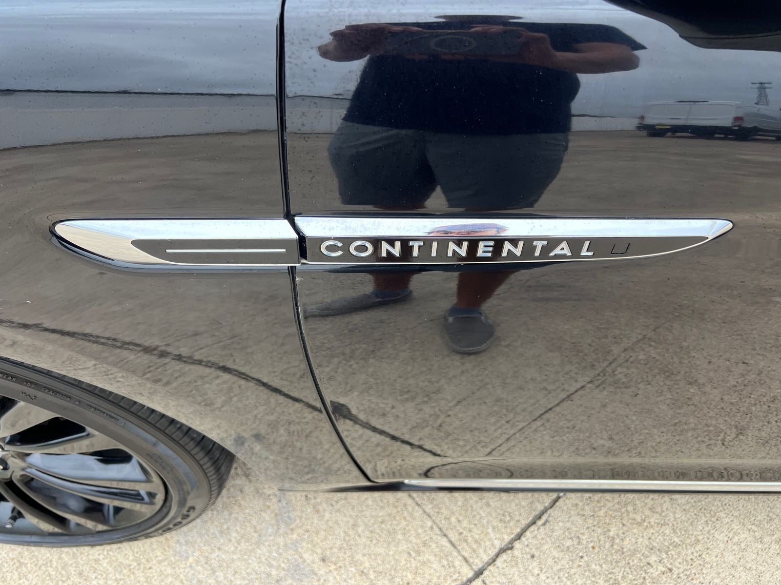 2020 Lincoln Continental Reserve