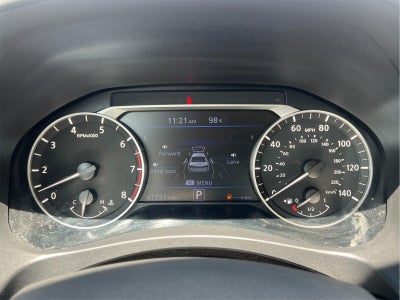 2025 Nissan Altima SR