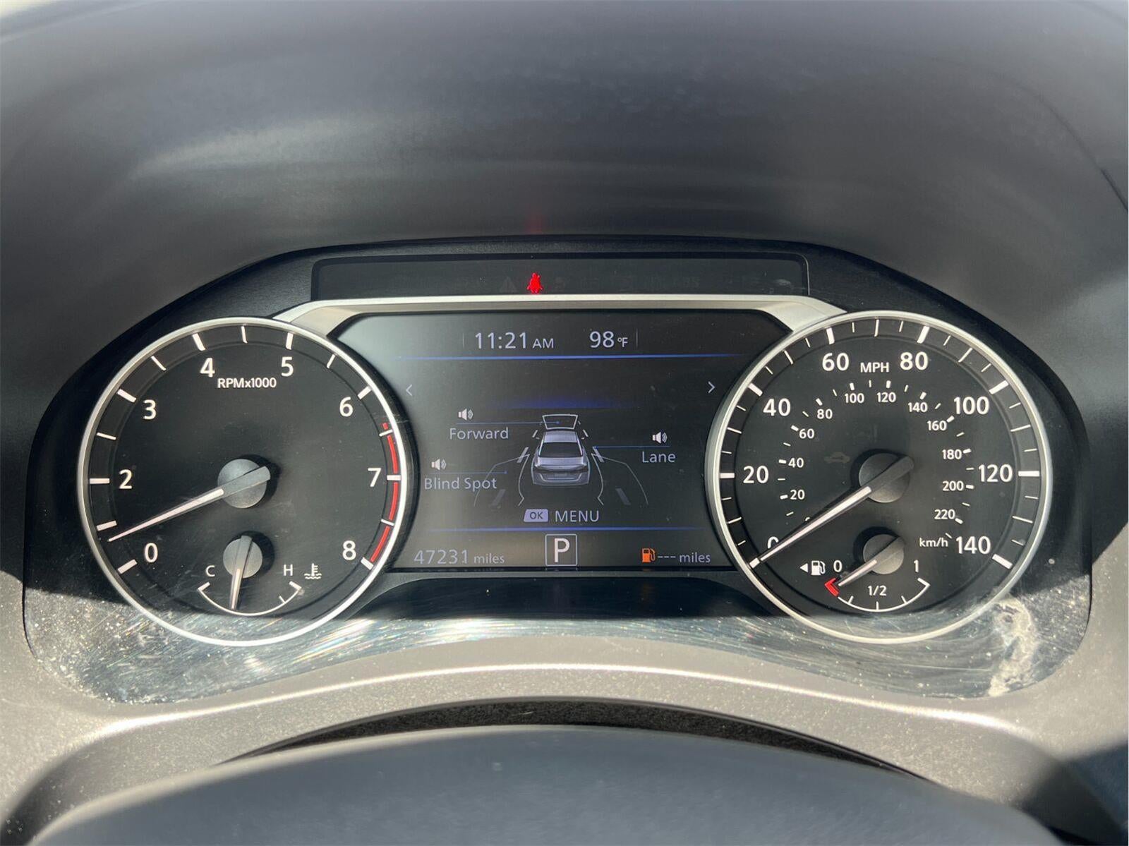 2025 Nissan Altima SR